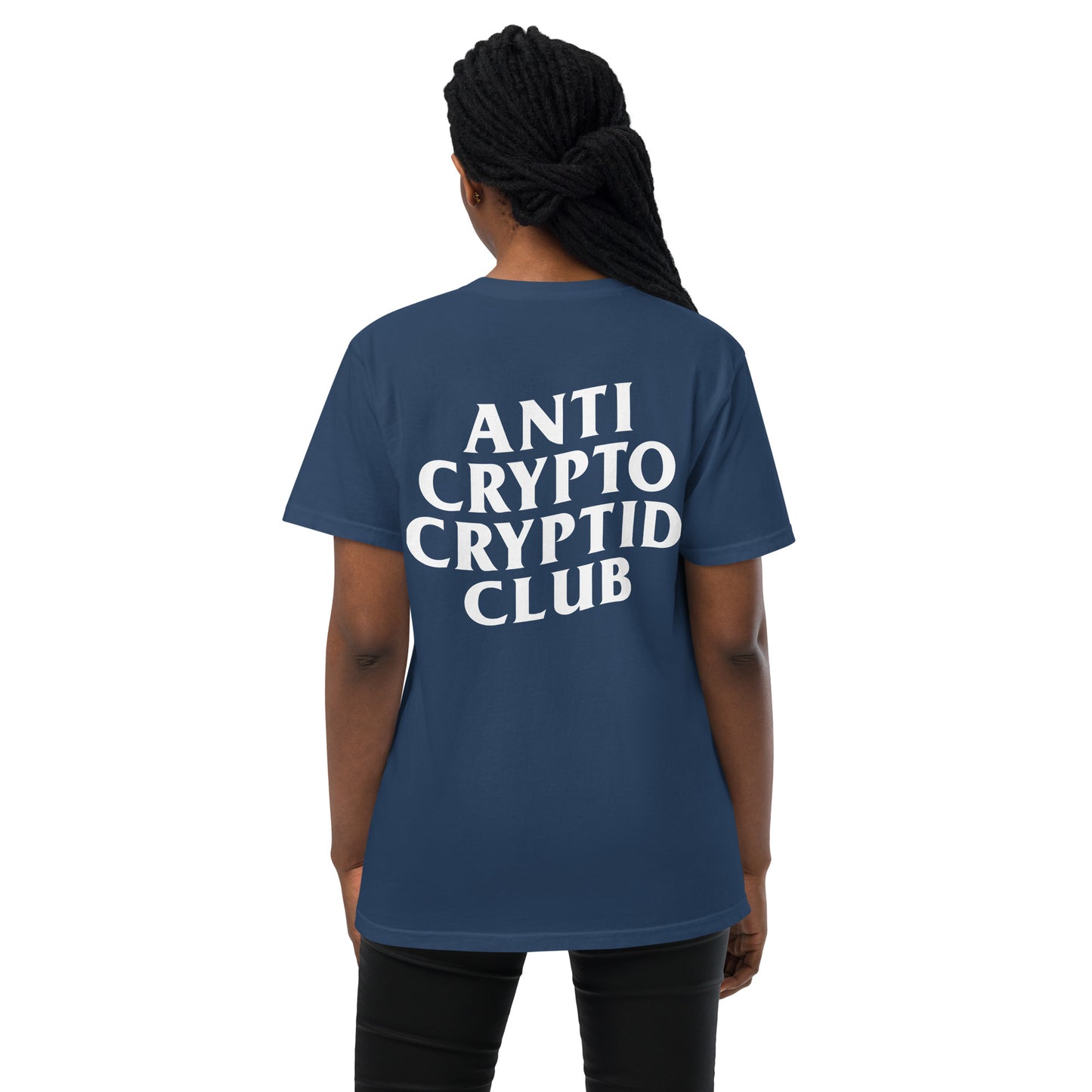 Bigfoot - Anti Crypto Cryptid Club unisex pocket t-shirt